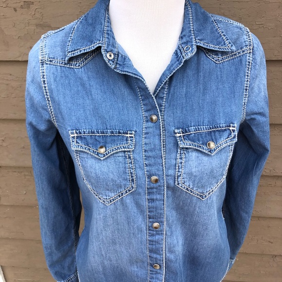 Seven7 western chambray shirt! - Picture 7 of 9